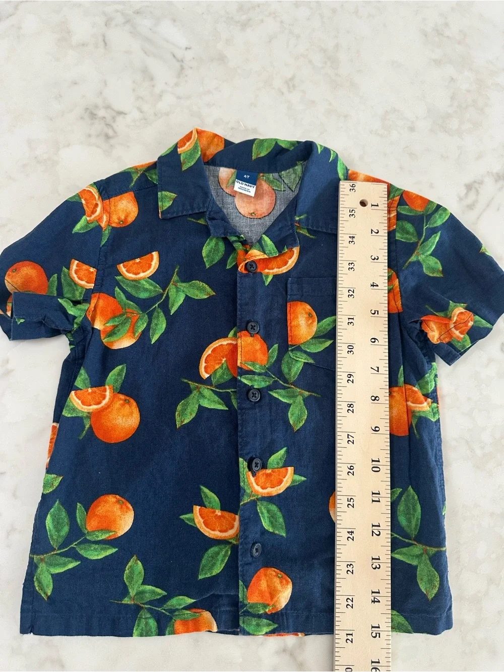 Old Navy Short-Sleeve Linen Blend Button-Up Shirt with Orange Fruit Print. 4T